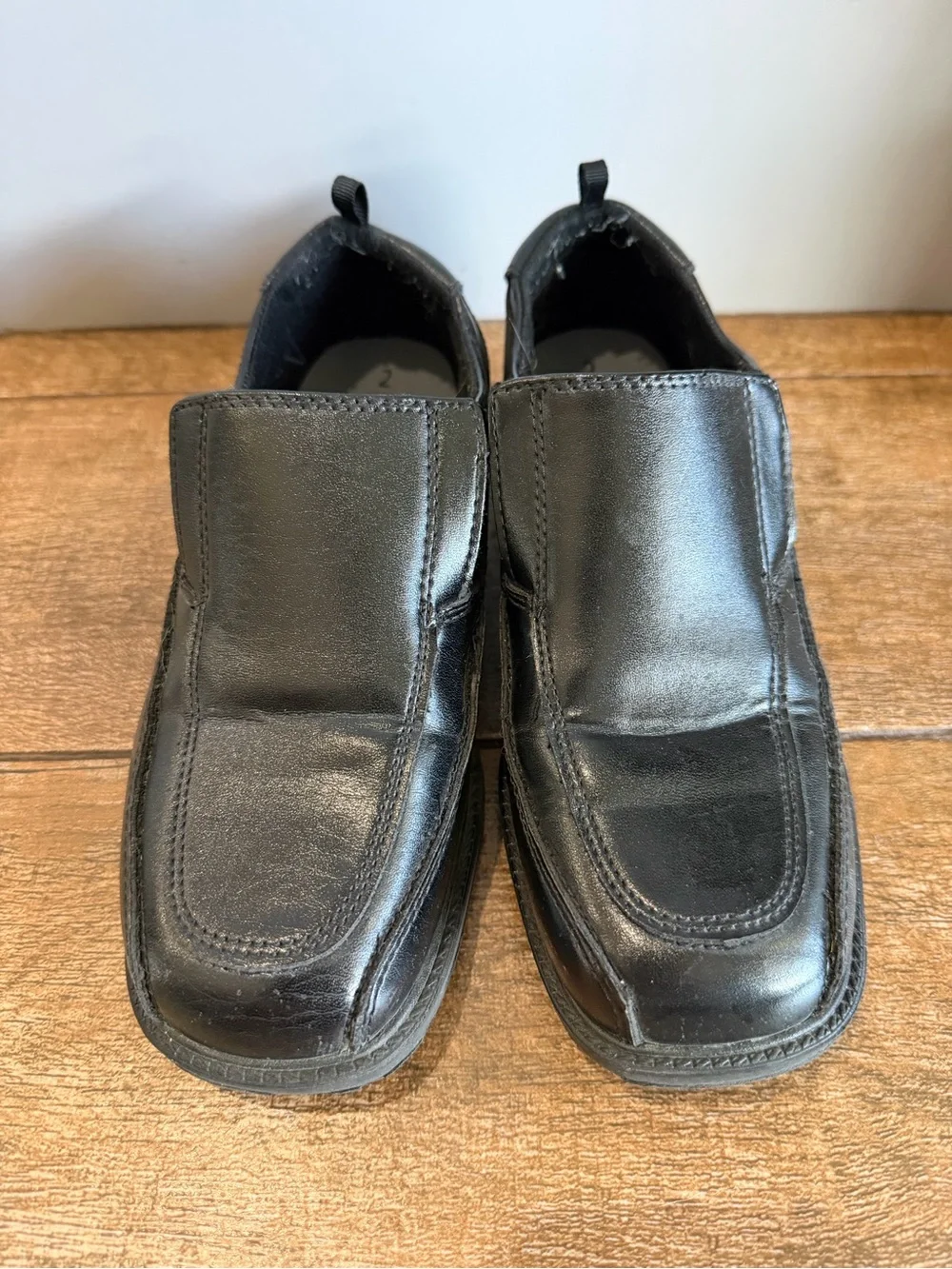 wonder nation size 2 Black Slip-On Dress Shoes for Kids